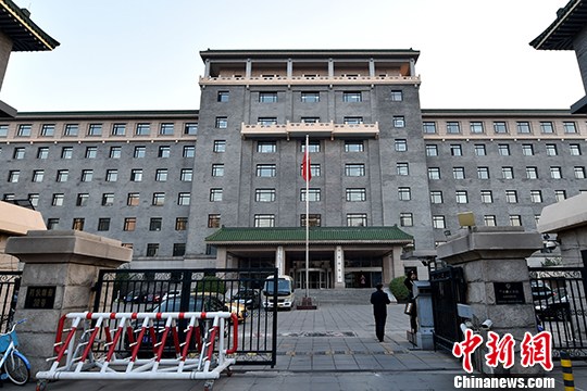 發(fā)改委：今年取消專用車、新能源汽車外資股比限制