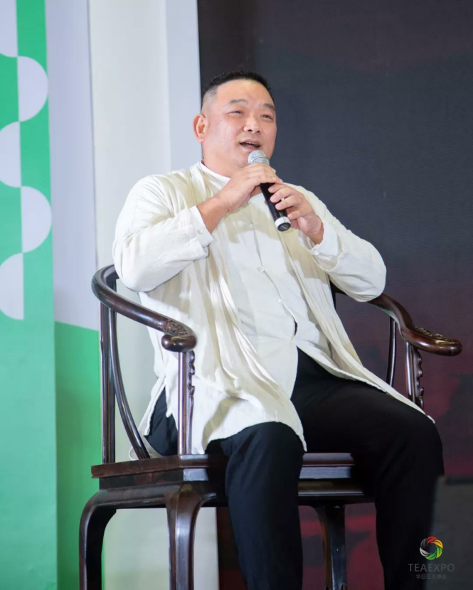 2018梧州六堡茶行銷(xiāo)全球國(guó)際營(yíng)銷(xiāo)論壇圓滿(mǎn)舉行!