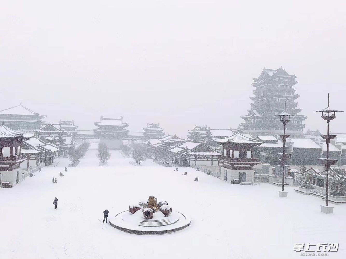 銅官古鎮一夜被雪白頭