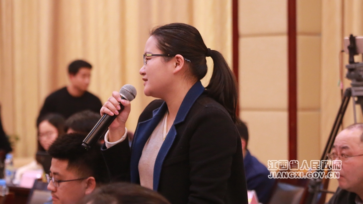 《關(guān)于保護(hù)企業(yè)家合法權(quán)益 激發(fā)優(yōu)秀企業(yè)家精神的實(shí)施意見》政策解讀新聞發(fā)
