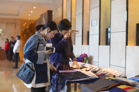 “聚勢(shì)明道 賦能共生—2019年深圳原創(chuàng)設(shè)計(jì)發(fā)展趨勢(shì)高峰論壇”成功舉辦