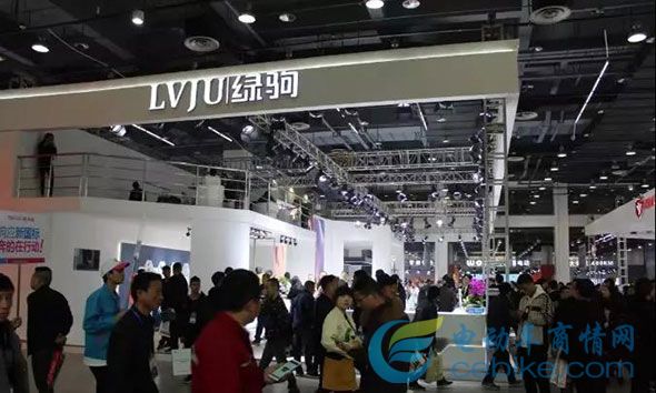 回顧2018，綠駒一步一個(gè)腳??！展望2019，綠駒行在路上！斗志昂揚(yáng)！