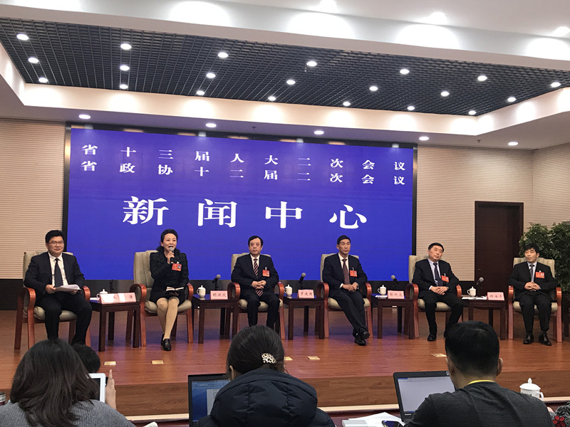 安徽省兩會新聞中心舉行第三場新聞發布會 民生工程建設情況介紹