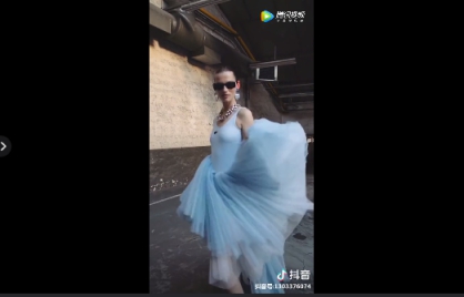 抖音快閃季“搶鏡”巴黎時(shí)裝周 短視頻營(yíng)銷(xiāo)賦能時(shí)尚大牌年輕化