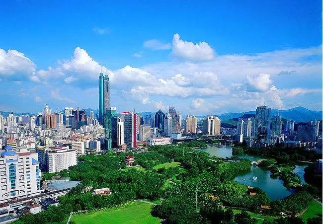深圳成全國首個工業增加值破9000億元城市