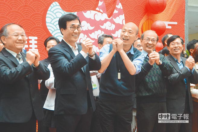 藍(lán)營縣市長紛紛宣布西進(jìn) 韓國瑜啟動(dòng)“南南合作”