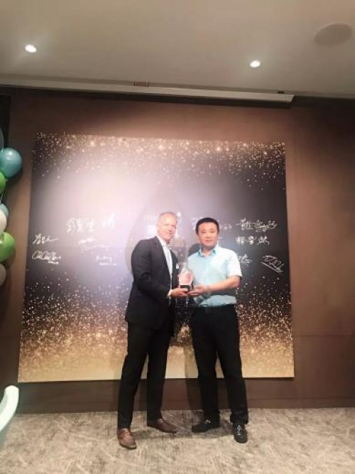 北京美萊皮膚科劉崇主任受邀出席全球2018美國miraDay醫(yī)療美容學(xué)術(shù)盛會并作特邀報告